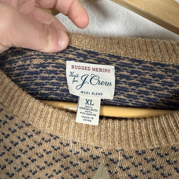 NWT J. Crew Men’s Rugged Merino Wool Bird’s Eye Sweater in Tan/Navy Size XL - Picture 6 of 13